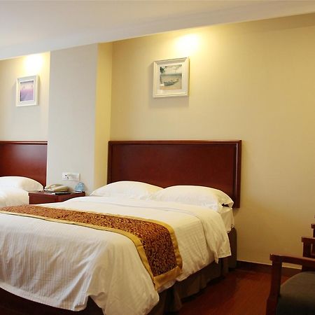 Greentree Inn Jiangsu Suzhou Kunshan High Speed Rail Station Hengshan Road Express Hotel Dış mekan fotoğraf