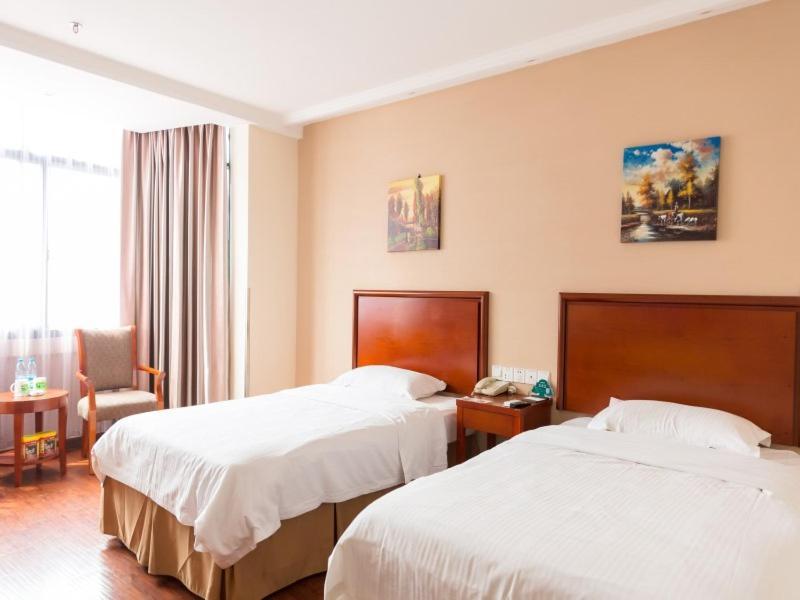 Greentree Inn Jiangsu Suzhou Kunshan High Speed Rail Station Hengshan Road Express Hotel Dış mekan fotoğraf