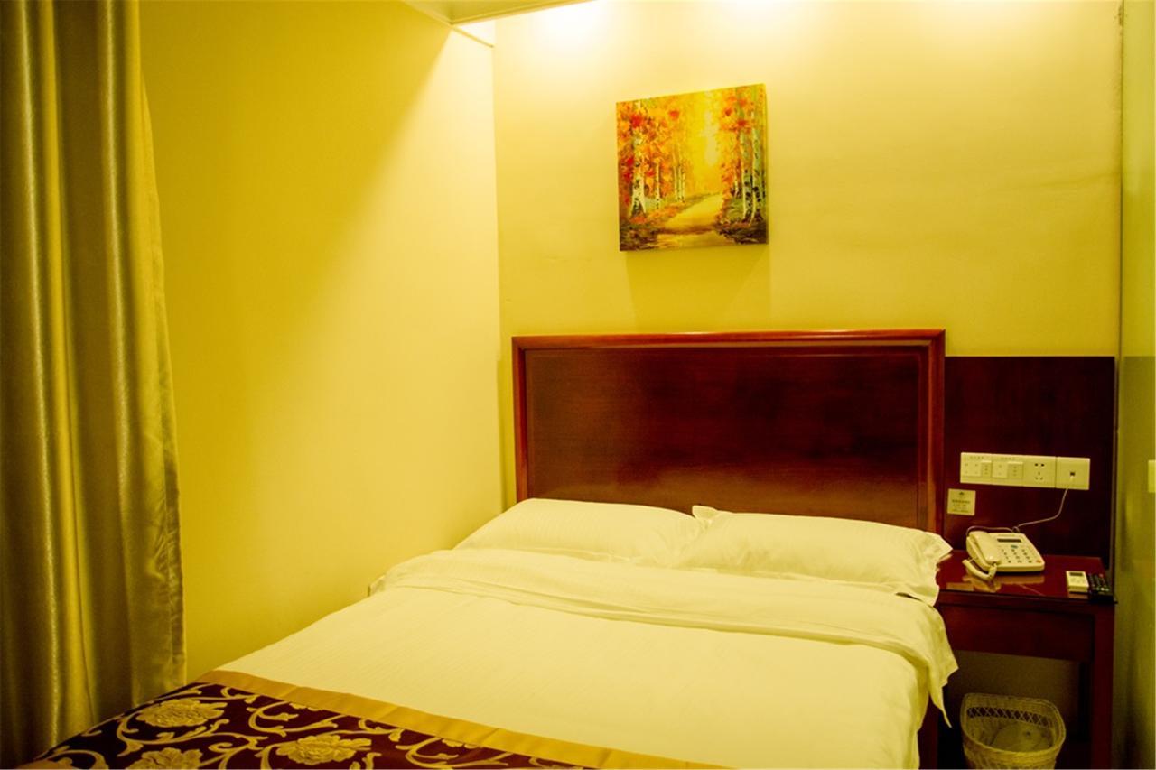 Greentree Inn Jiangsu Suzhou Kunshan High Speed Rail Station Hengshan Road Express Hotel Dış mekan fotoğraf