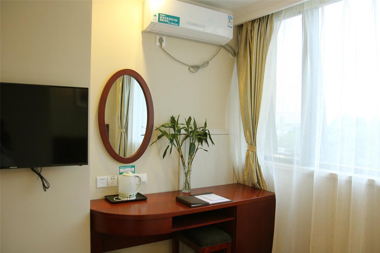 Greentree Inn Jiangsu Suzhou Kunshan High Speed Rail Station Hengshan Road Express Hotel Dış mekan fotoğraf